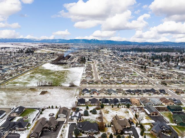 3373 N Coleman St, Post Falls, ID 83854