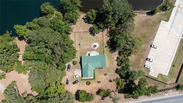 6120 Jesup Highway, Brunswick, GA 31523