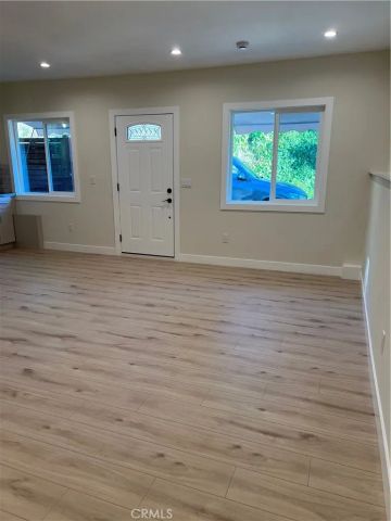 1879 Verdugo Loma Drive A, Glendale, CA 91208