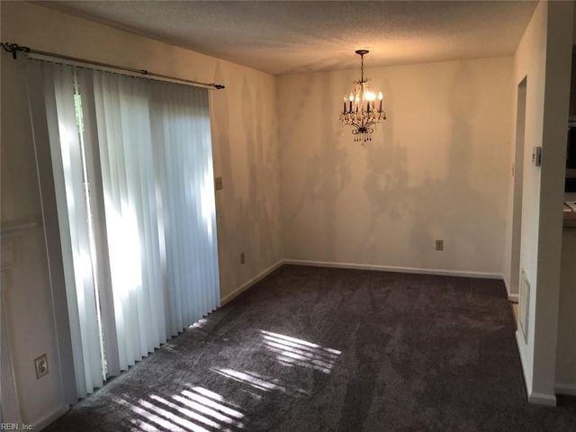 5 Salt Marsh Quay Apt H, Hampton, VA 23666