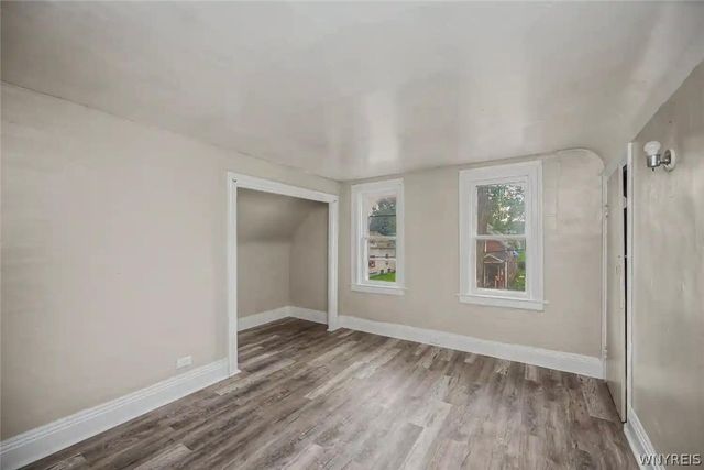 31 Pershing Avenue, Buffalo, NY 14211