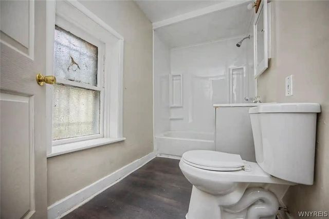 31 Pershing Avenue, Buffalo, NY 14211