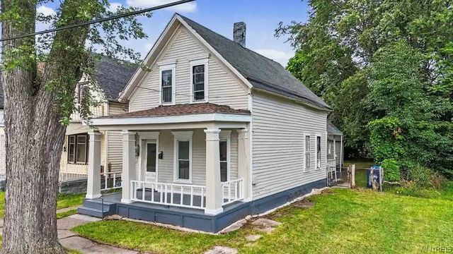 31 Pershing Avenue, Buffalo, NY 14211