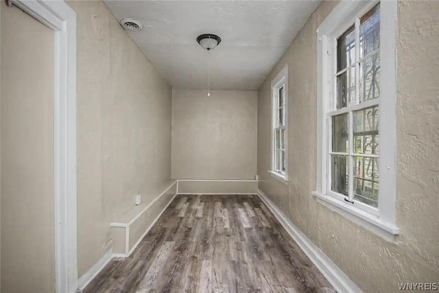 31 Pershing Avenue, Buffalo, NY 14211