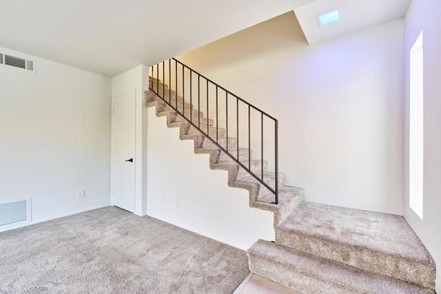 2420 Los Coyotes Drive, Palm Springs, CA 92264