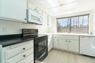 2420 Los Coyotes Drive, Palm Springs, CA 92264