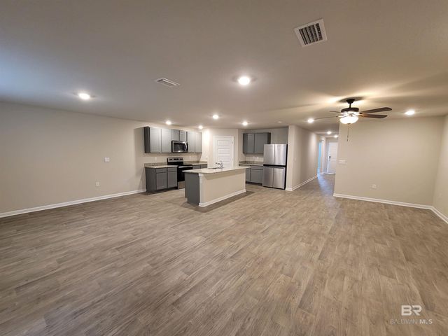 7041 Fuller Street, Gulf Shores, AL 36542