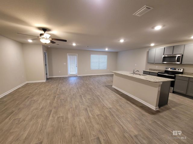 7041 Fuller Street, Gulf Shores, AL 36542