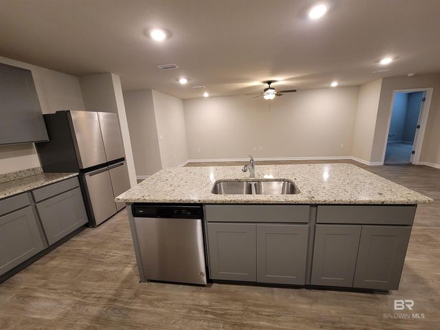 7041 Fuller Street, Gulf Shores, AL 36542