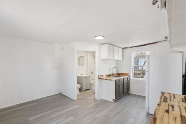 1101 w 6th Street, Davenport, IA 52802