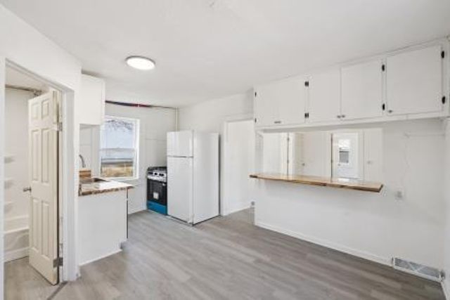 1101 w 6th Street, Davenport, IA 52802
