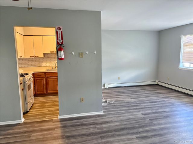 314 Ruth Court, Middletown, NY 10940