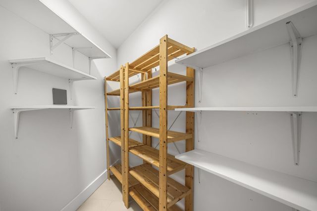 2648 NE 26 Place, Fort Lauderdale, FL 33306