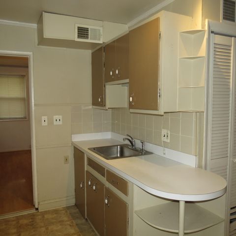 24162 Dartmouth Street, Dearborn, MI 48124