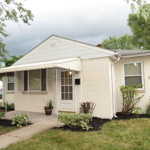 24162 Dartmouth Street, Dearborn, MI 48124