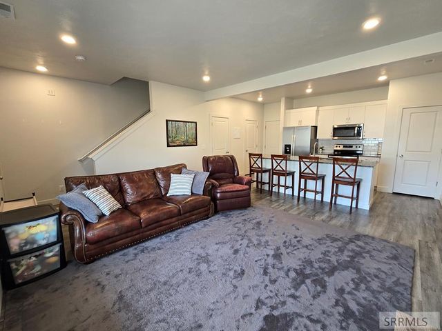 265 S Heath Lane, Idaho Falls, ID 83401