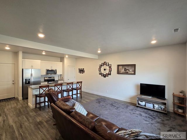 265 S Heath Lane, Idaho Falls, ID 83401