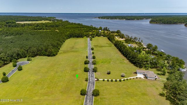 118 Waterway Drive, Havelock, NC 28532