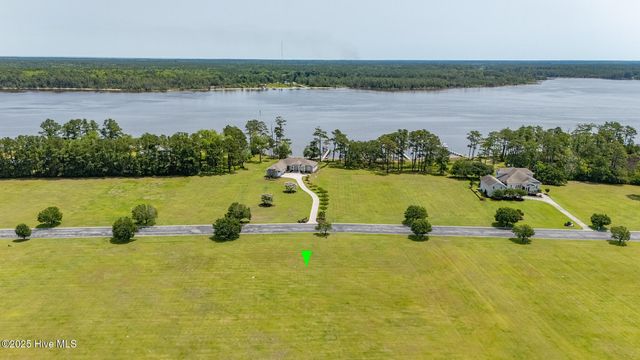 118 Waterway Drive, Havelock, NC 28532