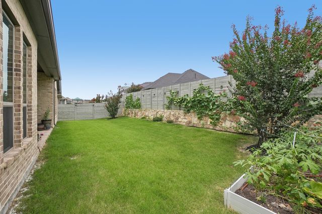 1816 LONGSPUR Drive, Argyle, TX 76226