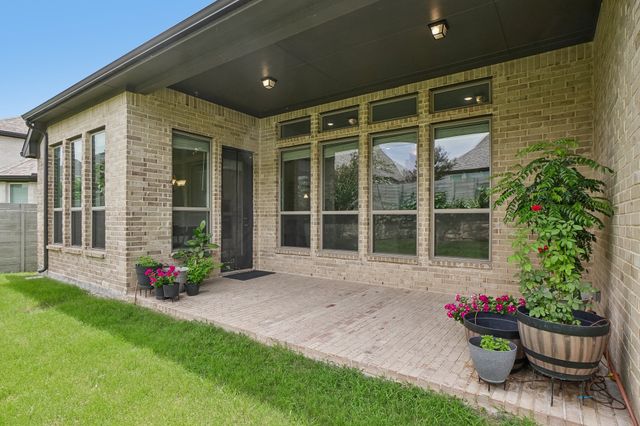 1816 LONGSPUR Drive, Argyle, TX 76226