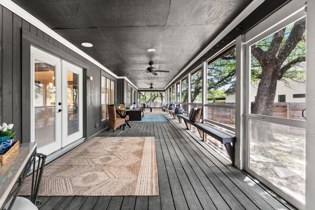 101 Explorer CV, Lakeway, TX 78734