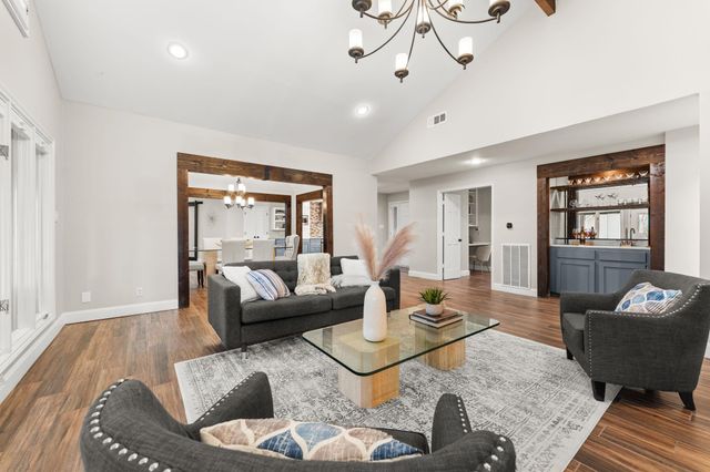 101 Explorer CV, Lakeway, TX 78734