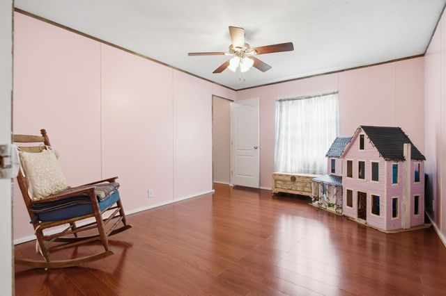 17627 Campbellsville Rd, Lynnville, TN 38472