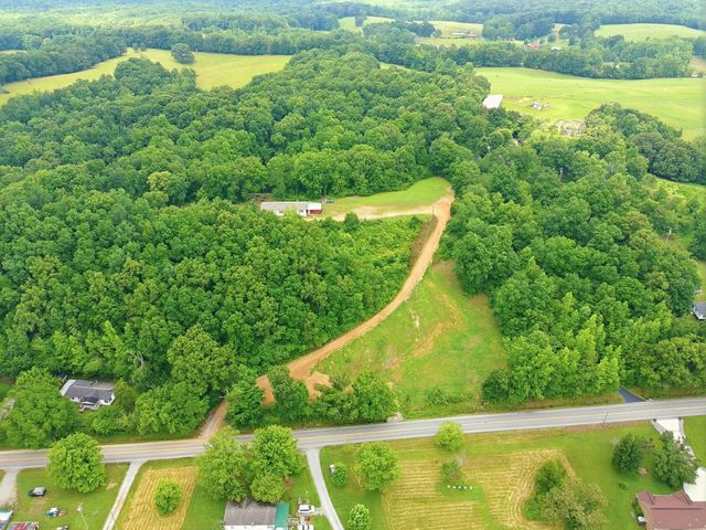 17627 Campbellsville Rd, Lynnville, TN 38472