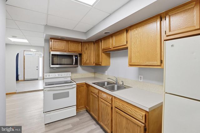 301 N MULBERRY ST, Hagerstown, MD 21740