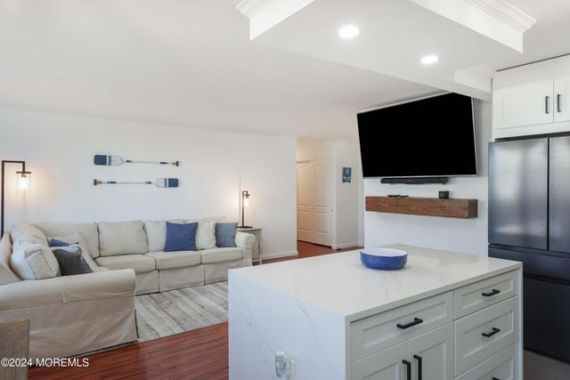 675 Ocean Avenue 2L, Long Branch, NJ 07740