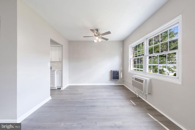 1604 PRESTON RD, Alexandria, VA 22302
