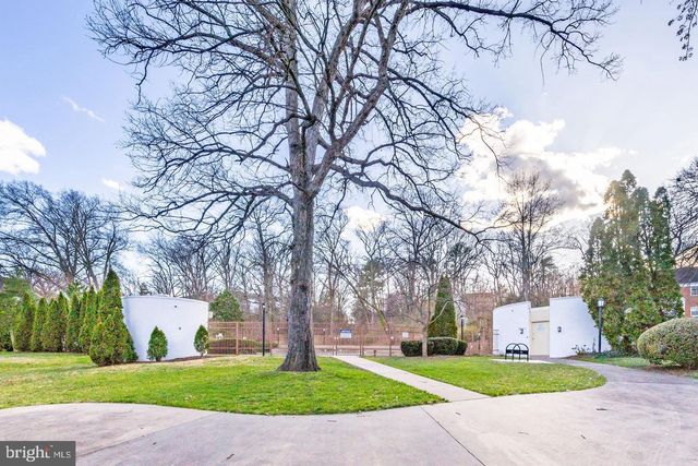 1604 PRESTON RD, Alexandria, VA 22302