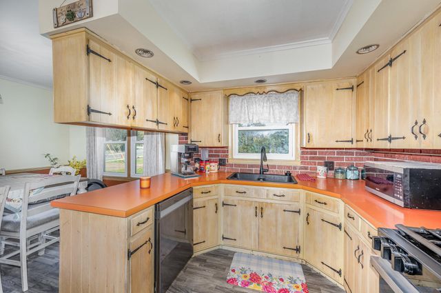 9 E Silver Street 9 E Silver Street, Wapakoneta, OH 45895