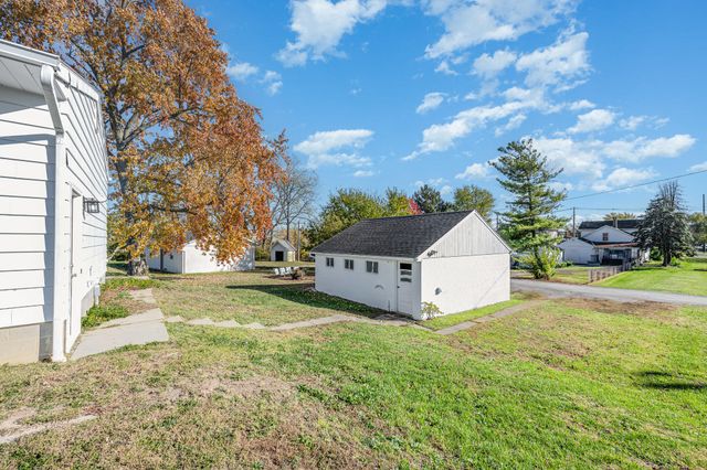 9 E Silver Street 9 E Silver Street, Wapakoneta, OH 45895