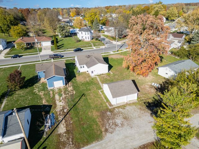 9 E Silver Street 9 E Silver Street, Wapakoneta, OH 45895