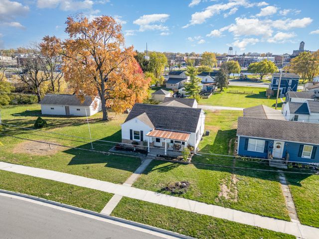 9 E Silver Street 9 E Silver Street, Wapakoneta, OH 45895