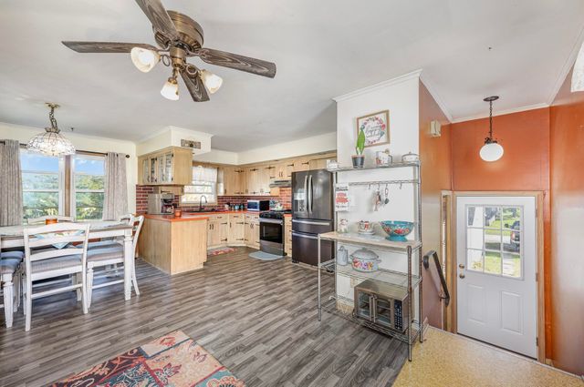 9 E Silver Street 9 E Silver Street, Wapakoneta, OH 45895