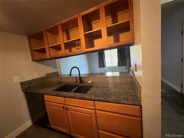 10785 W 63rd Place 105, Arvada, CO 80004