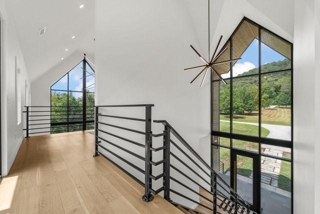 84 Judd Ln, Lancaster, TN 38569