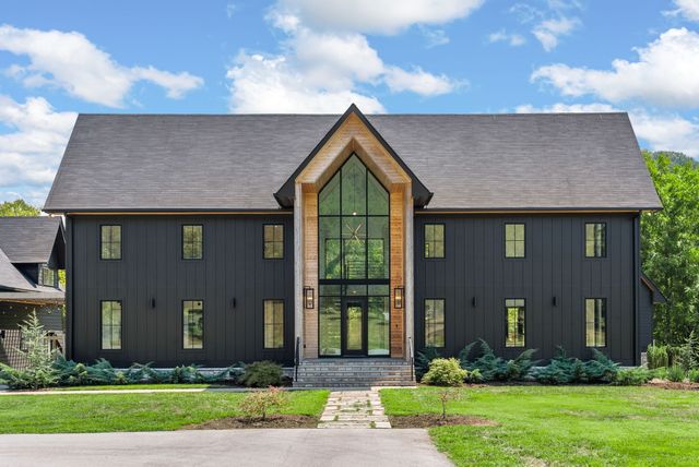 84 Judd Ln, Lancaster, TN 38569