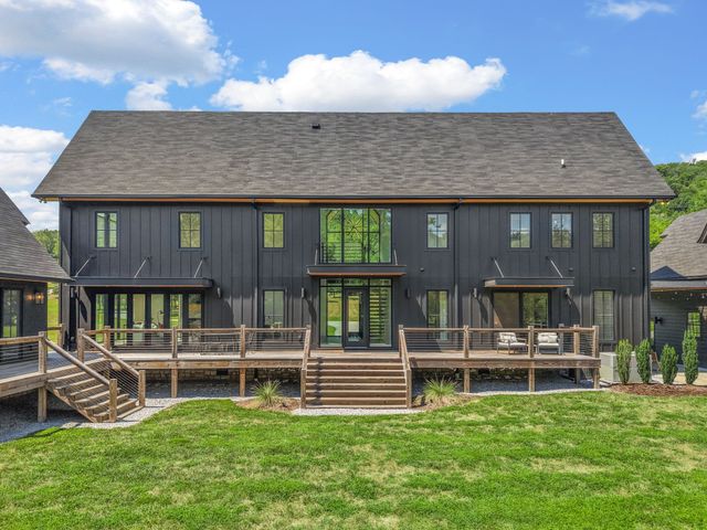 84 Judd Ln, Lancaster, TN 38569