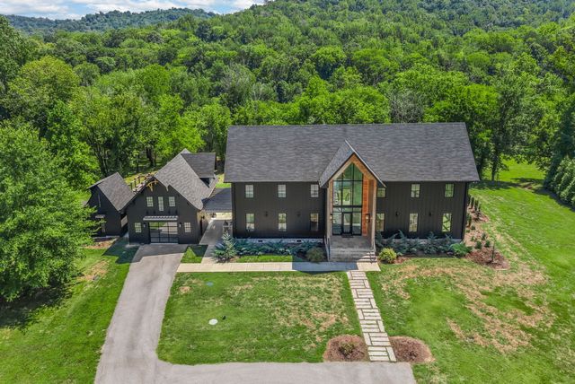 84 Judd Ln, Lancaster, TN 38569