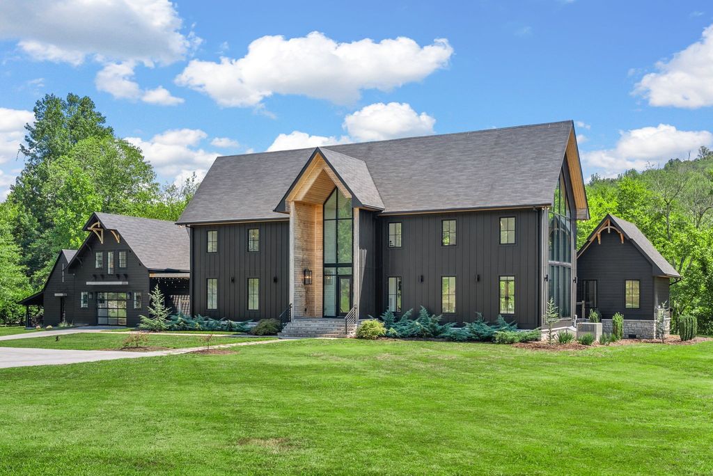 84 Judd Ln, Lancaster, TN 38569