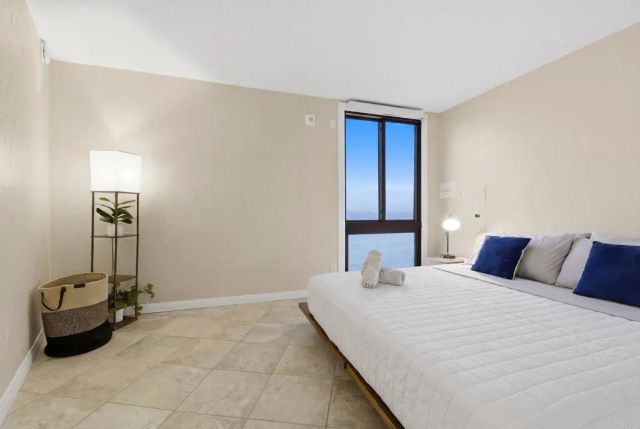 4909 Orchard Avenue 204, San Diego, CA 92017