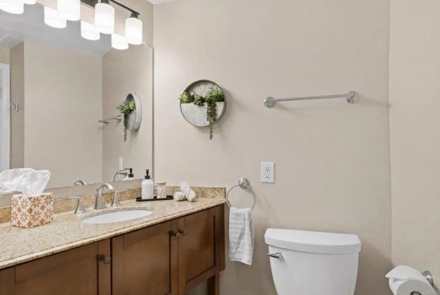 4909 Orchard Avenue 204, San Diego, CA 92017