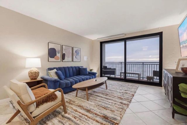 4909 Orchard Avenue 204, San Diego, CA 92017