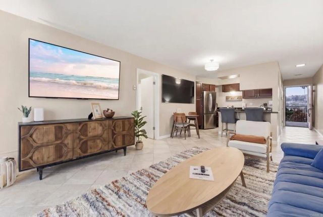 4909 Orchard Avenue 204, San Diego, CA 92017