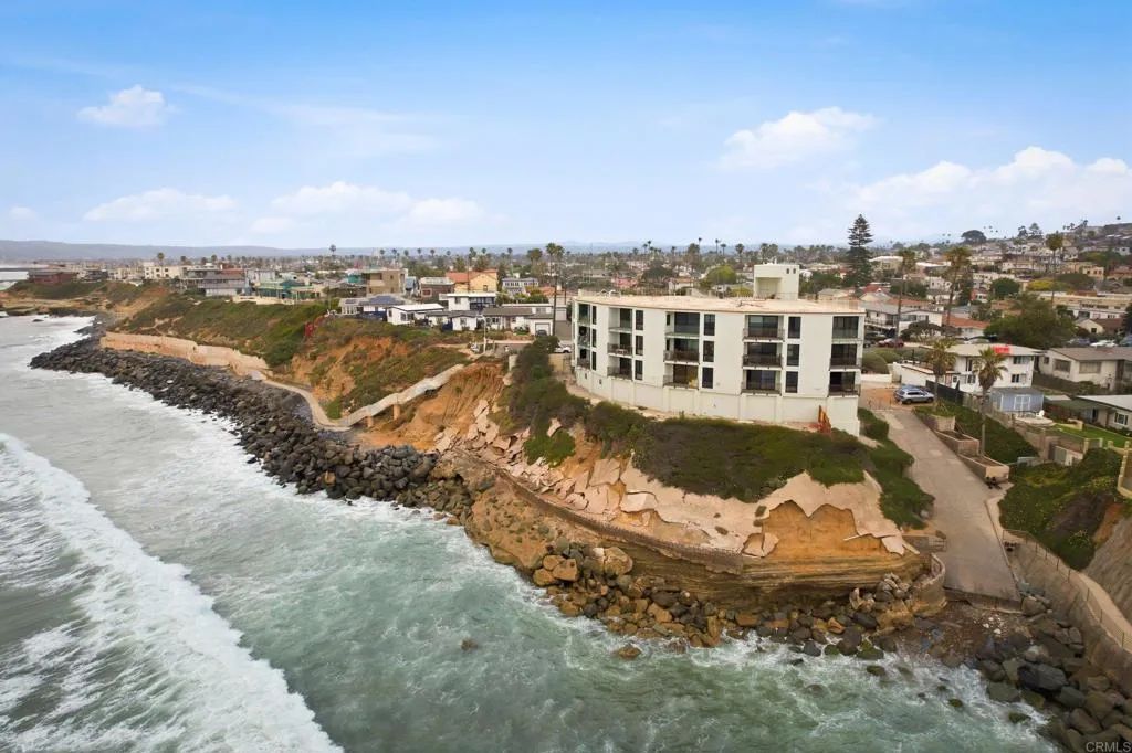 4909 Orchard Avenue 204, San Diego, CA 92017