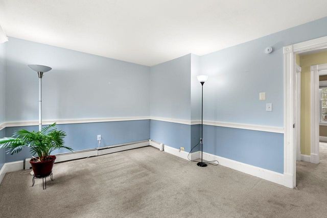99 Winnicutt Rd Apt 6, Stratham, NH 03885